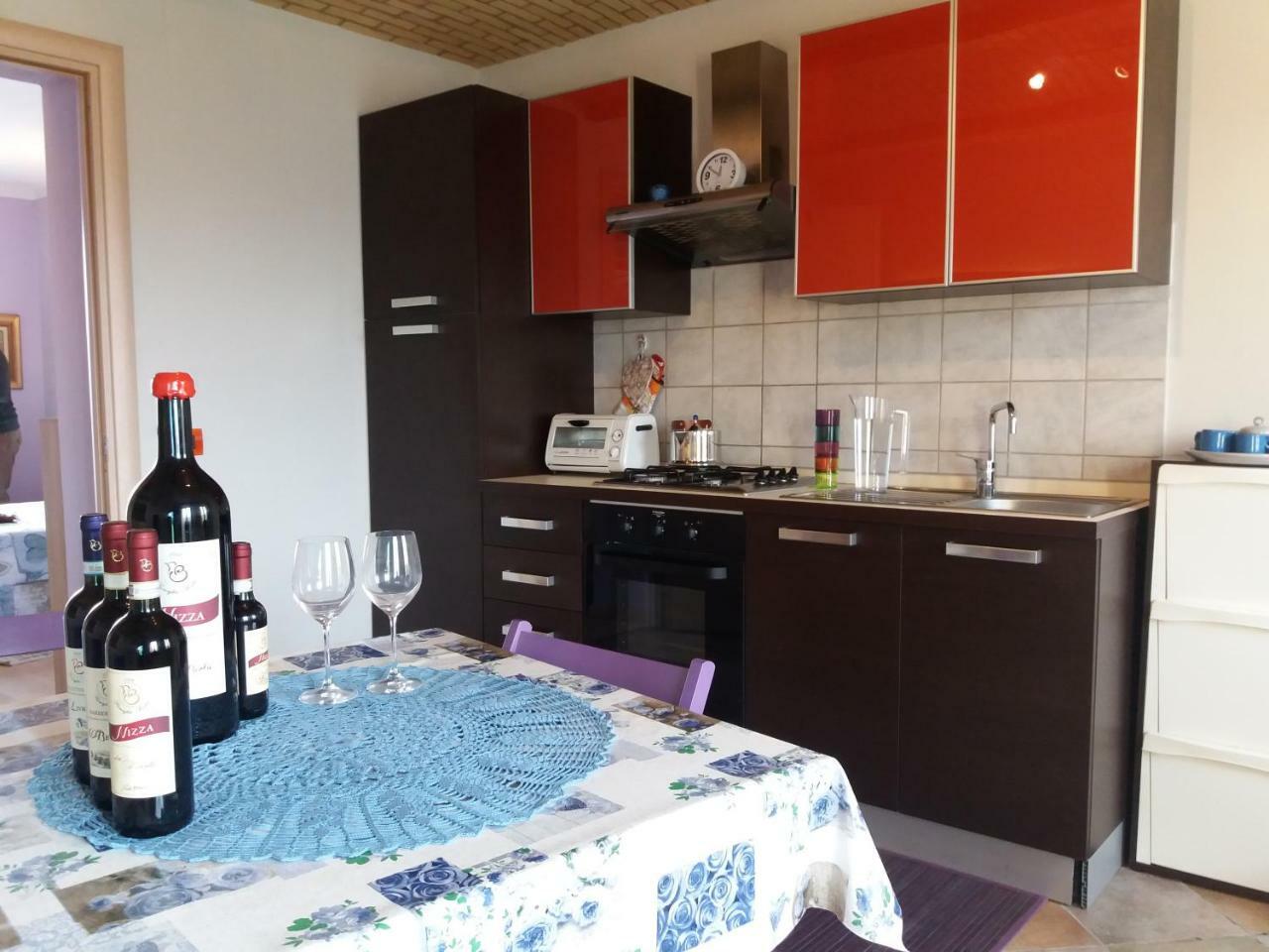 I Boidi Apartment นิซซา มอนแฟร์ราโต ภายนอก รูปภาพ